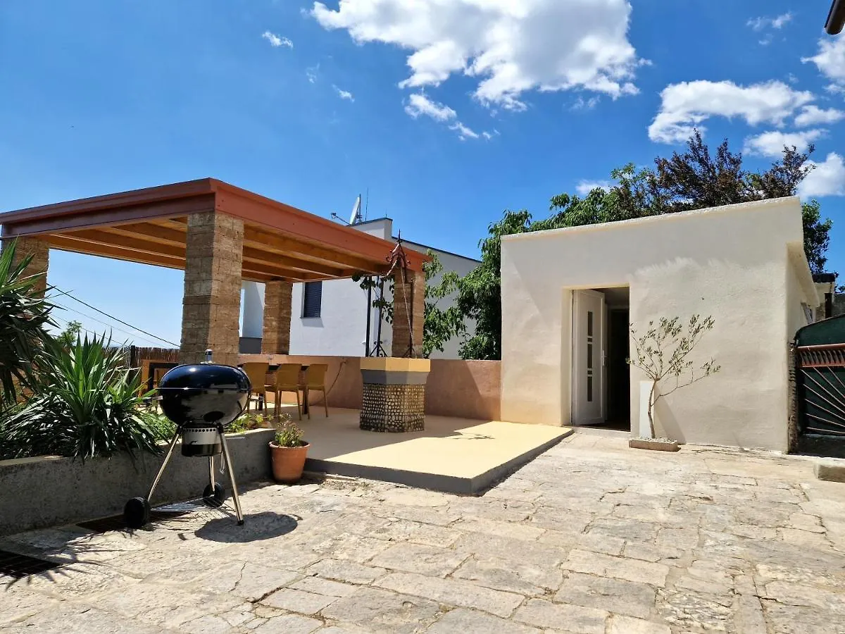 Vila Ivana Jadranovo