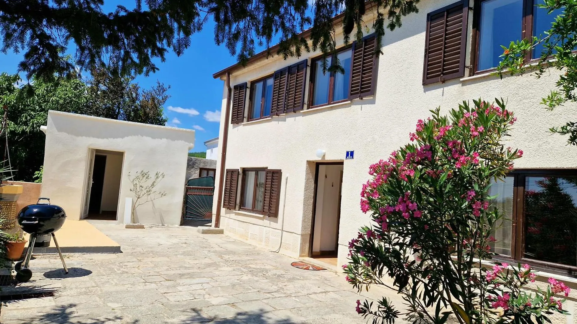 Vila Ivana Jadranovo Croatia